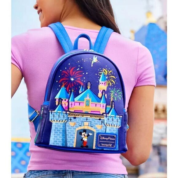 NWT Disneyland Loungefly Mini Backpack - Picture 3 of 5